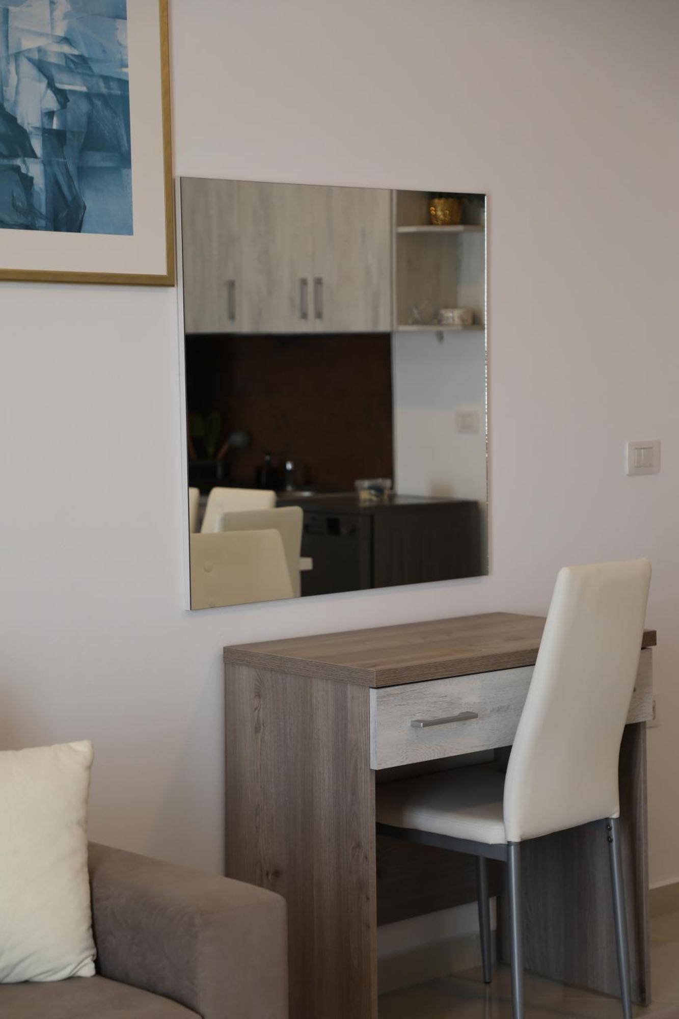 Saranda Apartaments Meta Екстер'єр фото